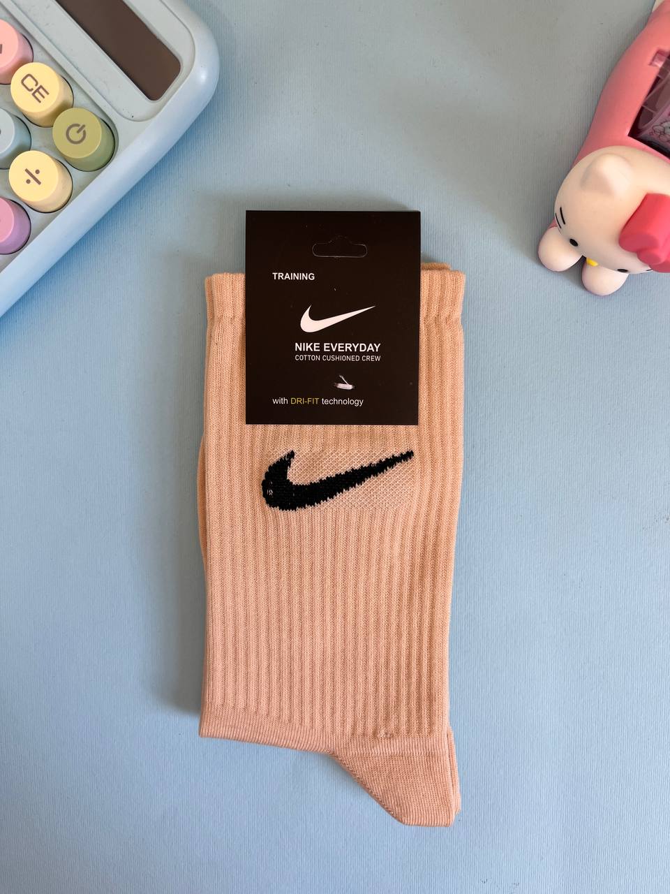 جوراب نایکی کرم