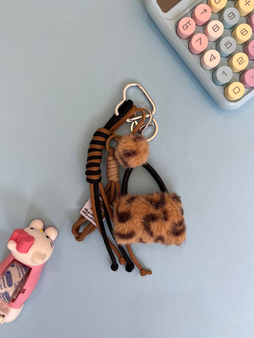 چارم پینترستی تم قهوه‌ای